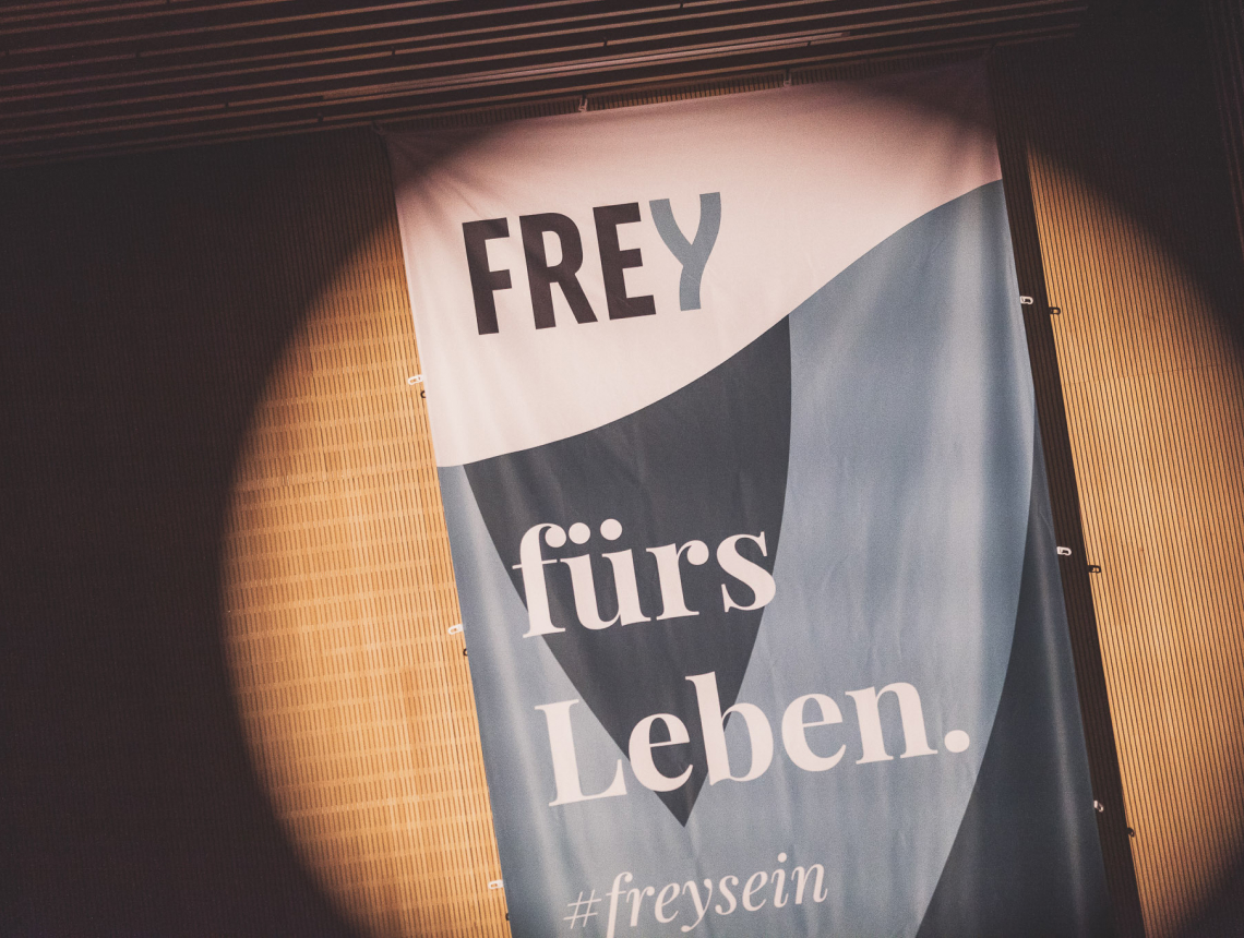 frey-11